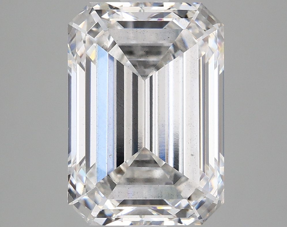 Lab-Grown Emerald Diamond - 5.06 Carats, F Color, VS2 Clarity - Certified by IGI - Report Number: LG667431344