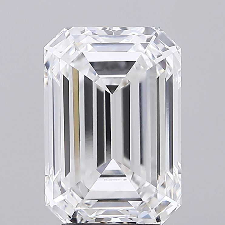 Lab-Grown Emerald Diamond - 3.52 Carats, E Color, VVS2 Clarity - Certified by IGI - Report Number: LG668468748