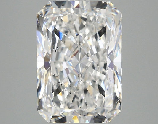 Lab-Grown Radiant Diamond - 3.99 Carats, E Color, VS2 Clarity - Certified by IGI - Report Number: LG687569849