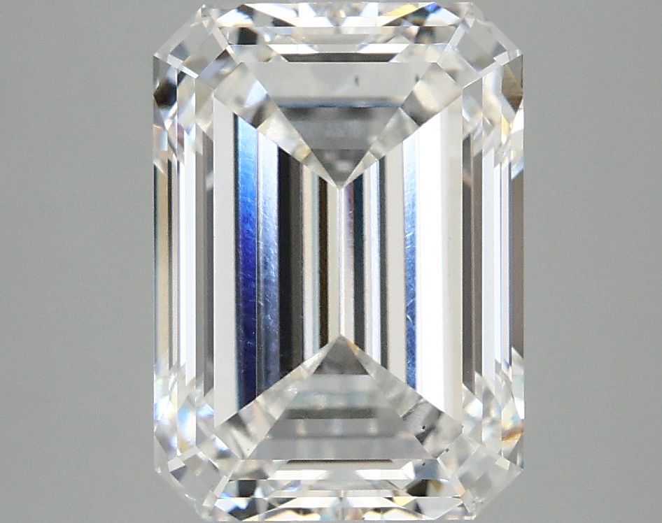 Lab-Grown Emerald Diamond - 4.53 Carats, E Color, VS2 Clarity - Certified by IGI - Report Number: LG677546667