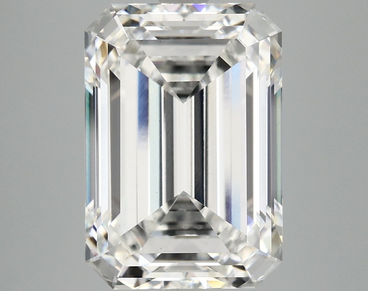 Lab-Grown Emerald Diamond - 7.62 Carats, F Color, VS1 Clarity - Certified by IGI - Report Number: LG715526189