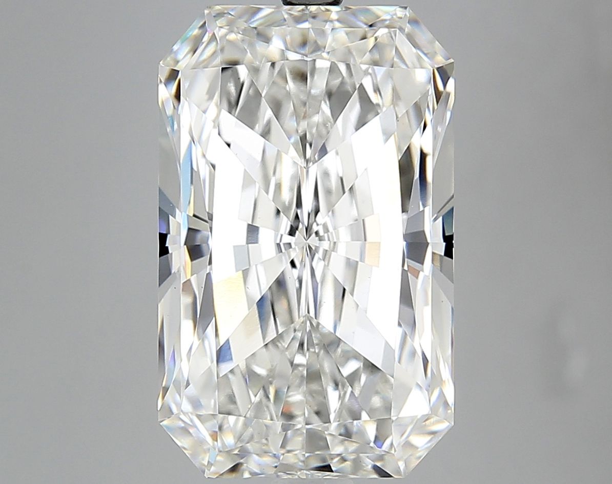 Lab-Grown Radiant Diamond - 8.1 Carats, F Color, VS1 Clarity - Certified by IGI - Report Number: LG710593810