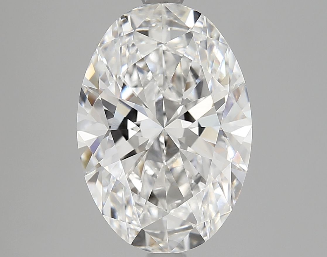 Lab-Grown Oval Diamond - 4.04 Carats, E Color, VVS2 Clarity - Certified by IGI - Report Number: LG685564440