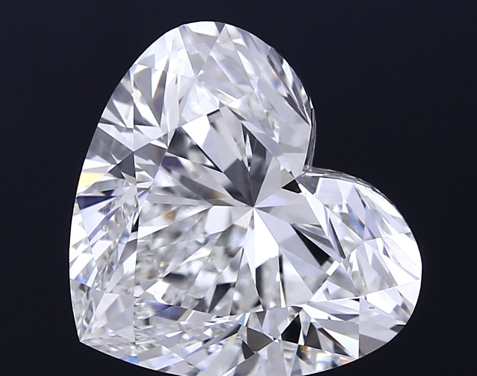 Lab-Grown Heart Diamond - 6.01 Carats, E Color, VVS2 Clarity - Certified by IGI - Report Number: LG712554185