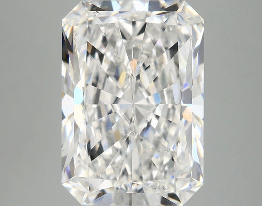 Lab-Grown Radiant Diamond - 6.05 Carats, E Color, VS2 Clarity - Certified by IGI - Report Number: LG674511547