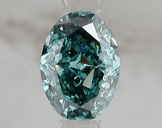 Lab-Grown Oval Diamond - 1.08 Carats, Fancy Vivid Green Color, VS1 Clarity - Certified by IGI - Report Number: LG671493160