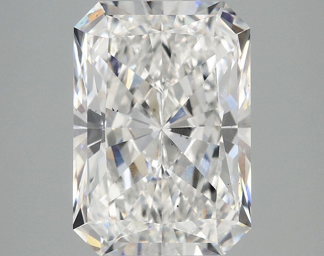 Lab-Grown Radiant Diamond - 5.02 Carats, F Color, VS2 Clarity - Certified by IGI - Report Number: LG697508499