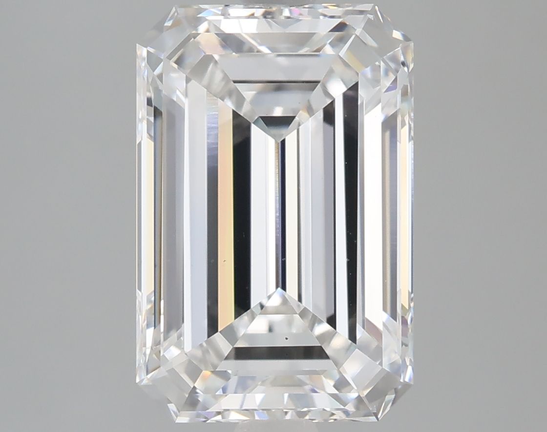 Lab-Grown Emerald Diamond - 3.52 Carats, E Color, VS2 Clarity - Certified by IGI - Report Number: LG687584869