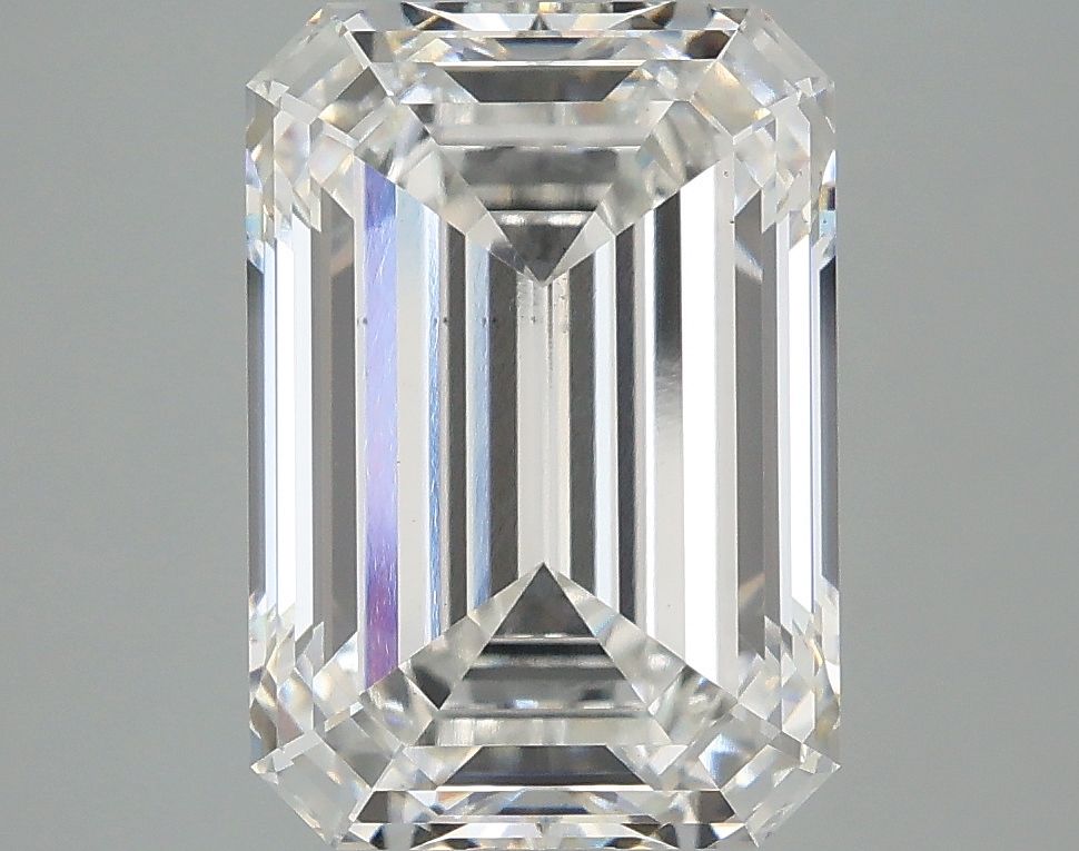 Lab-Grown Emerald Diamond - 4.64 Carats, E Color, VS2 Clarity - Certified by IGI - Report Number: LG686509404