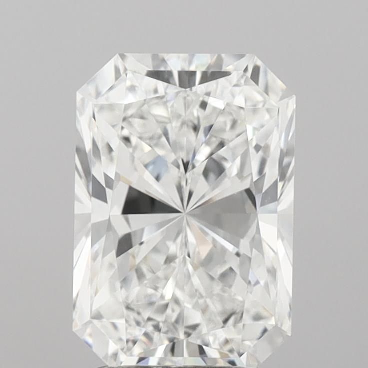 Lab-Grown Radiant Diamond - 2.59 Carats, E Color, VVS2 Clarity - Certified by IGI - Report Number: LG715538493