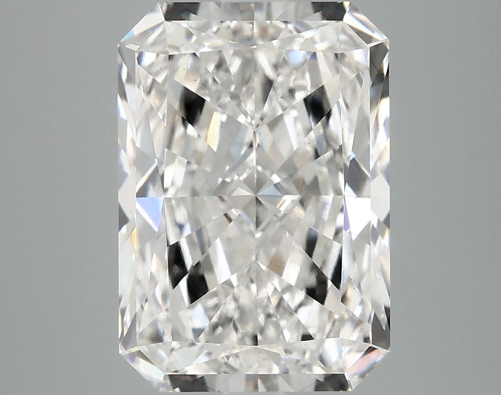 Lab-Grown Radiant Diamond - 4.75 Carats, F Color, VS1 Clarity - Certified by IGI - Report Number: LG710539993