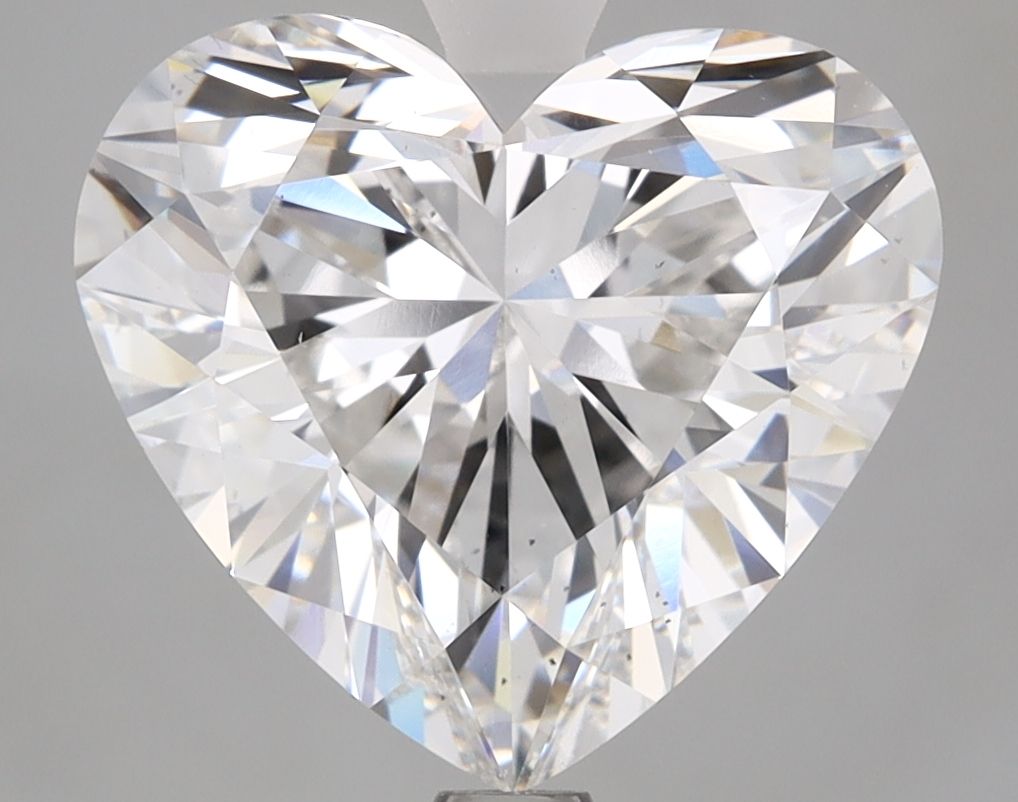 Lab-Grown Heart Diamond - 5.01 Carats, F Color, VS2 Clarity - Certified by IGI - Report Number: LG687554777