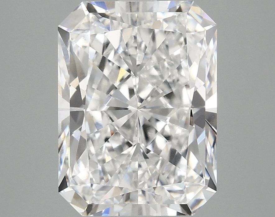 Lab-Grown Radiant Diamond - 3.57 Carats, E Color, VVS2 Clarity - Certified by IGI - Report Number: LG696547827