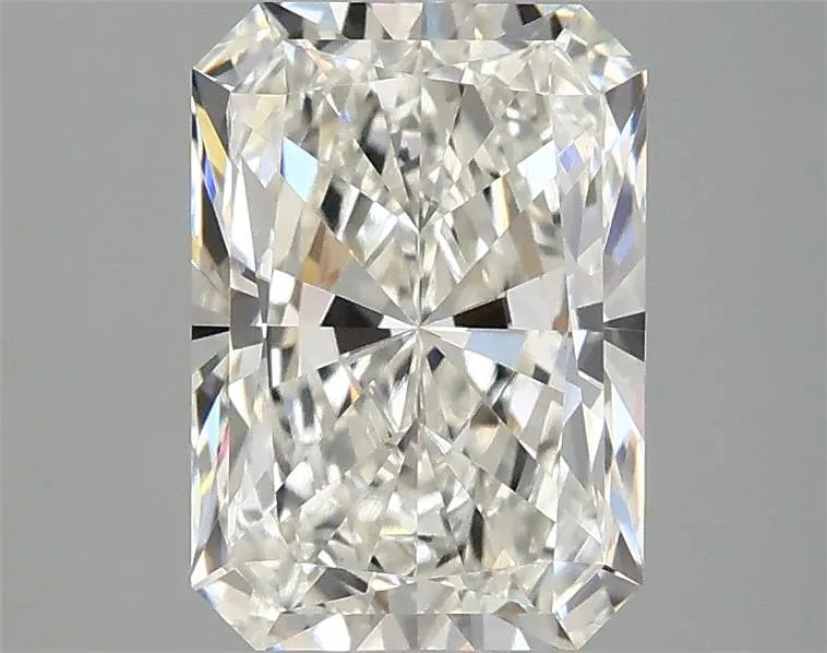 2.29ct Radiant Lab Grown Diamond (Colour H, Clarity VS1, IGI Certified)