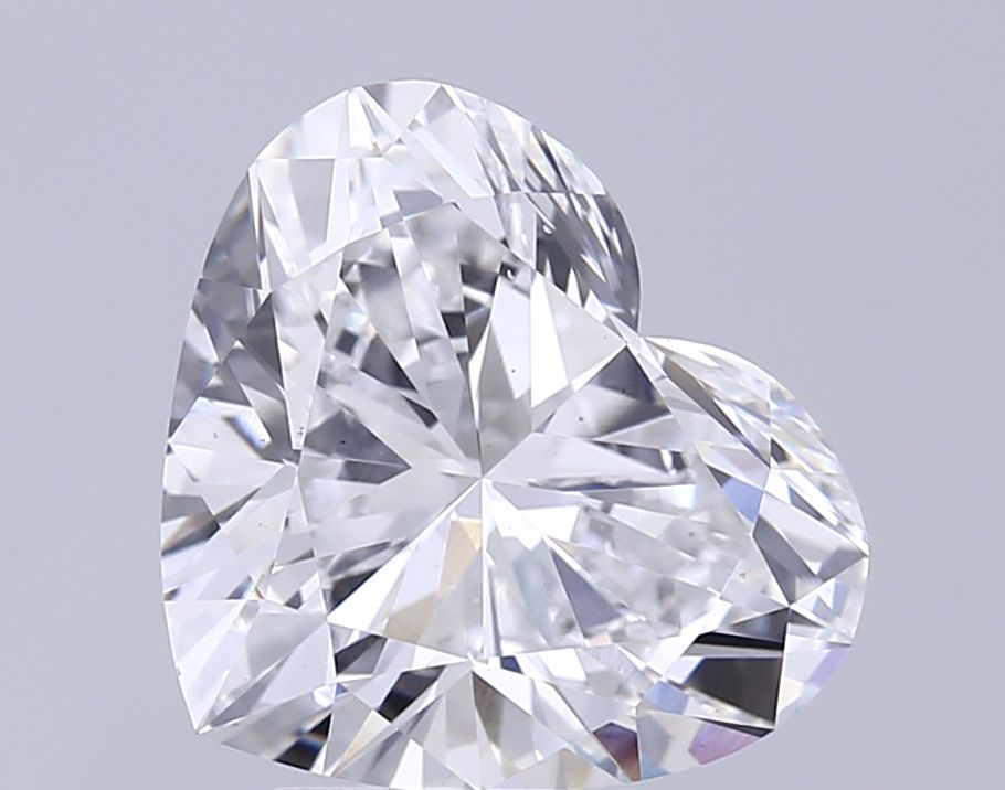 Lab-Grown Heart Diamond - 3.52 Carats, E Color, VS2 Clarity - Certified by IGI - Report Number: LG644418576
