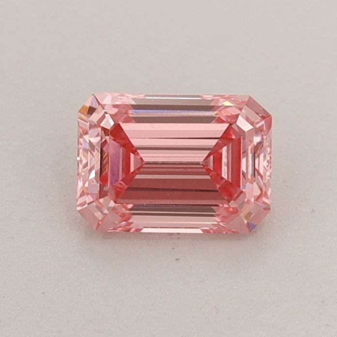 Lab-Grown Emerald Diamond - 0.5 Carats, Fancy Vivid Pink Color, VVS2 Clarity - Certified by IGI - Report Number: LG542226927