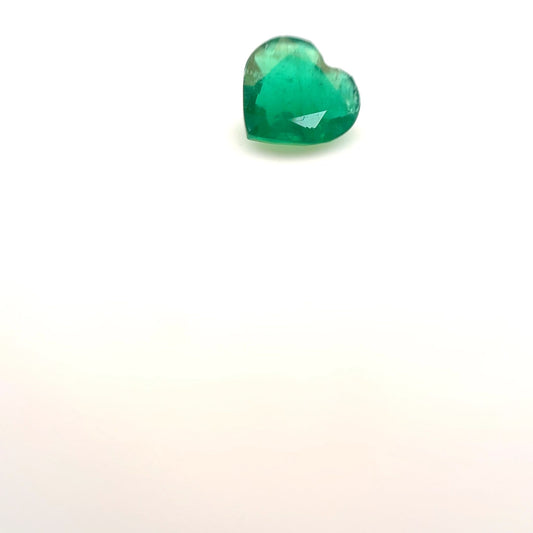 0.34ct Medium Green Heart Emerald