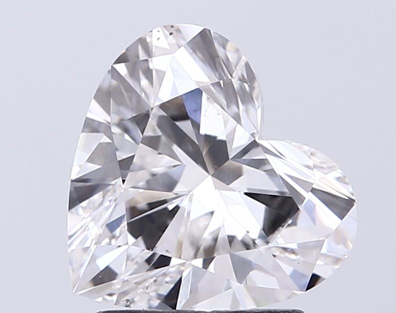Lab-Grown Heart Diamond - 1.51 Carats, E Color, VS2 Clarity - Certified by IGI - Report Number: LG695521350