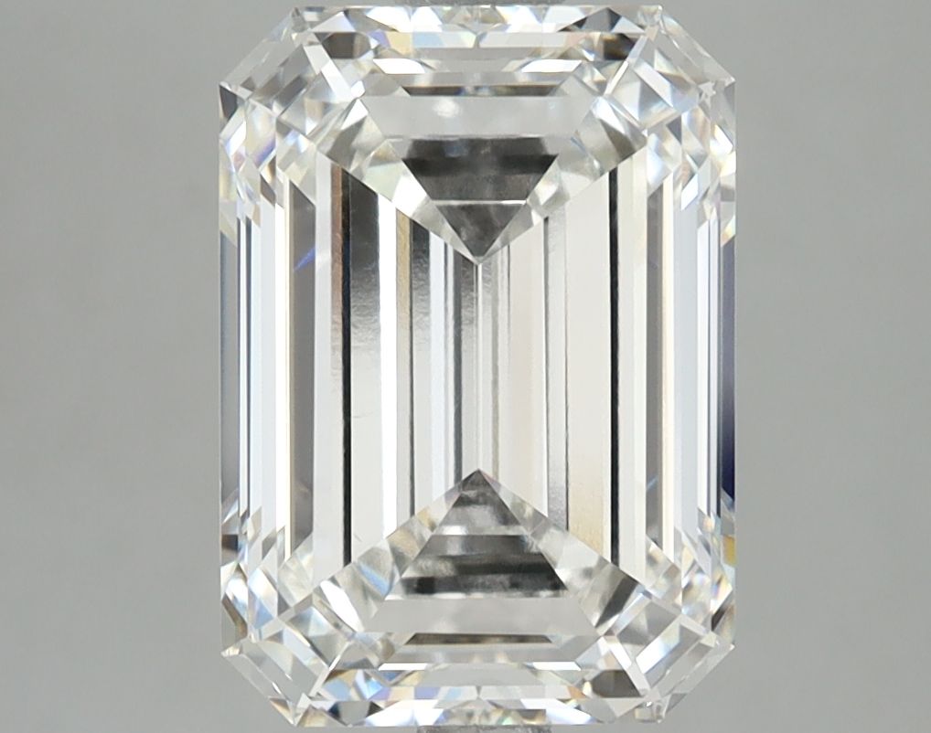 Lab-Grown Emerald Diamond - 4.1 Carats, F Color, VVS2 Clarity - Certified by IGI - Report Number: LG707541622