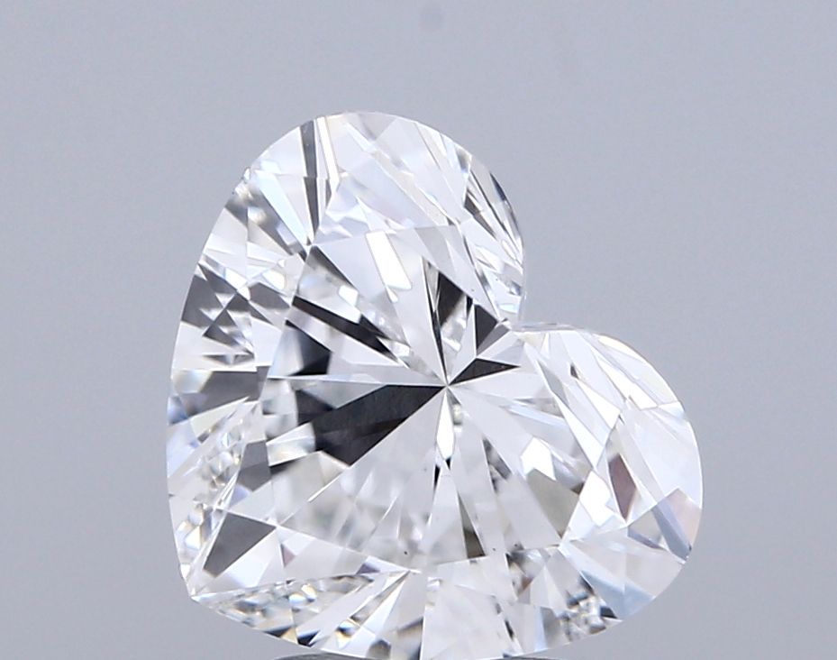 Lab-Grown Heart Diamond - 3.5 Carats, E Color, VS1 Clarity - Certified by IGI - Report Number: LG708560887