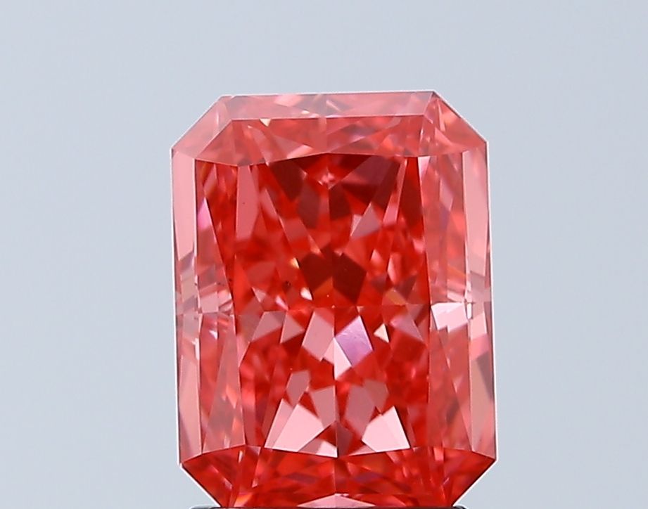 Lab-Grown Radiant Diamond - 2.56 Carats, Fancy Vivid Pink Color, VS1 Clarity - Certified by IGI - Report Number: LG638434485