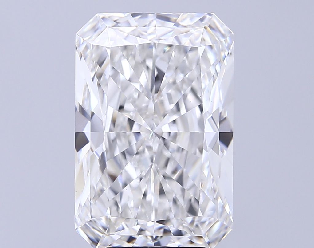 Lab-Grown Radiant Diamond - 7.09 Carats, F Color, VVS2 Clarity - Certified by IGI - Report Number: LG678541458