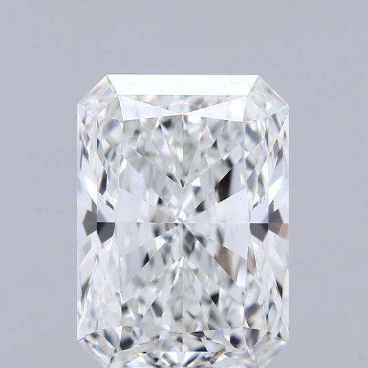 Lab-Grown Radiant Diamond - 4.1 Carats, F Color, VVS2 Clarity - Certified by IGI - Report Number: LG712531651