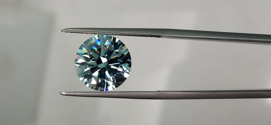 Lab-Grown Round Diamond - 5.02 Carats, Fancy Intense Greenish Blue Color, VS2 Clarity - Certified by IGI - Report Number: LG22130102