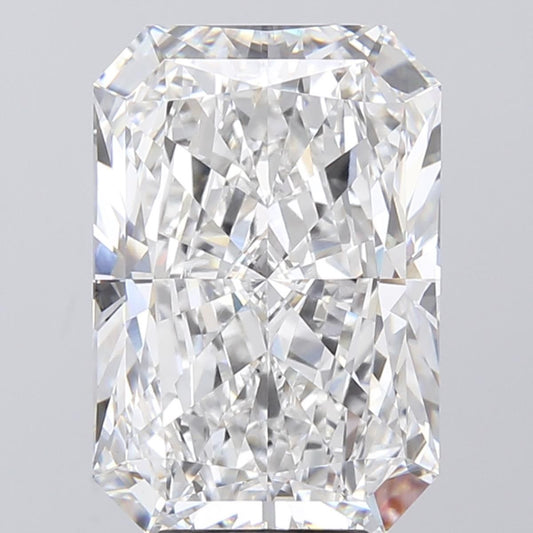 Lab-Grown Radiant Diamond - 7.04 Carats, E Color, VS1 Clarity - Certified by IGI - Report Number: LG687505333