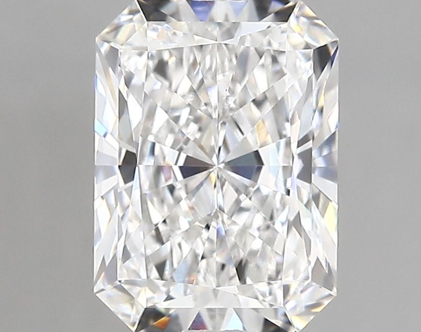 Lab-Grown Radiant Diamond - 2.49 Carats, E Color, VVS2 Clarity - Certified by IGI - Report Number: LG689575712