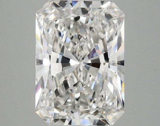 Lab-Grown Radiant Diamond - 3.02 Carats, F Color, VVS2 Clarity - Certified by IGI - Report Number: LG692582238