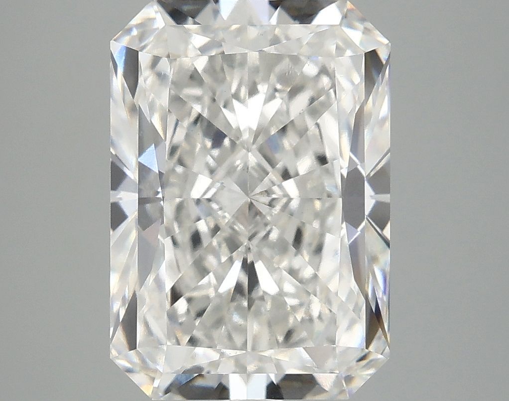 Lab-Grown Radiant Diamond - 4.72 Carats, F Color, VS1 Clarity - Certified by IGI - Report Number: LG696541831