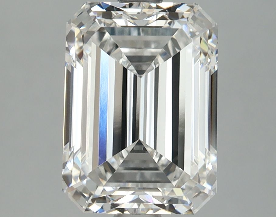 Lab-Grown Emerald Diamond - 3.02 Carats, F Color, VVS2 Clarity - Certified by IGI - Report Number: LG706528842