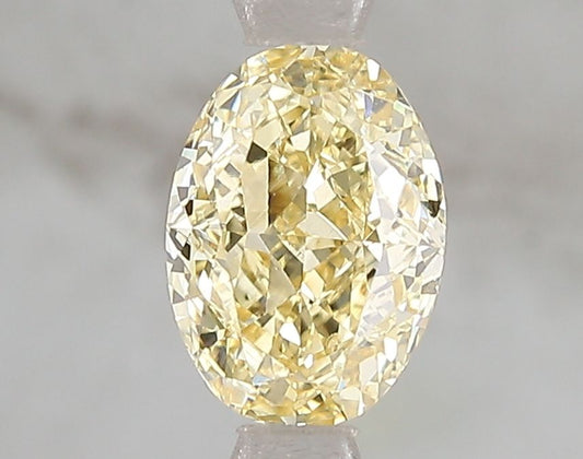 Oval 1.54ct Fancy Intense Yellow VS1 - Cut • IGI • LG671493312