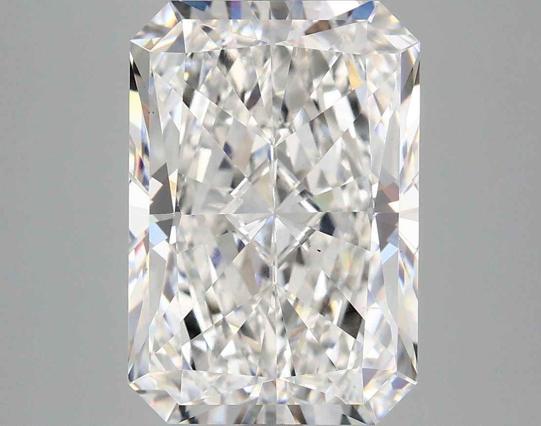 Lab-Grown Radiant Diamond - 6.03 Carats, E Color, VS2 Clarity - Certified by IGI - Report Number: LG671487991