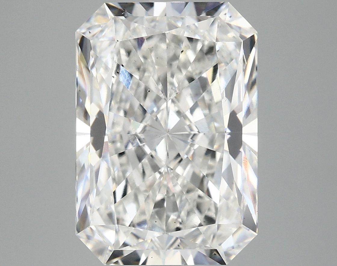 Lab-Grown Radiant Diamond - 6.09 Carats, F Color, VS2 Clarity - Certified by IGI - Report Number: LG692509449