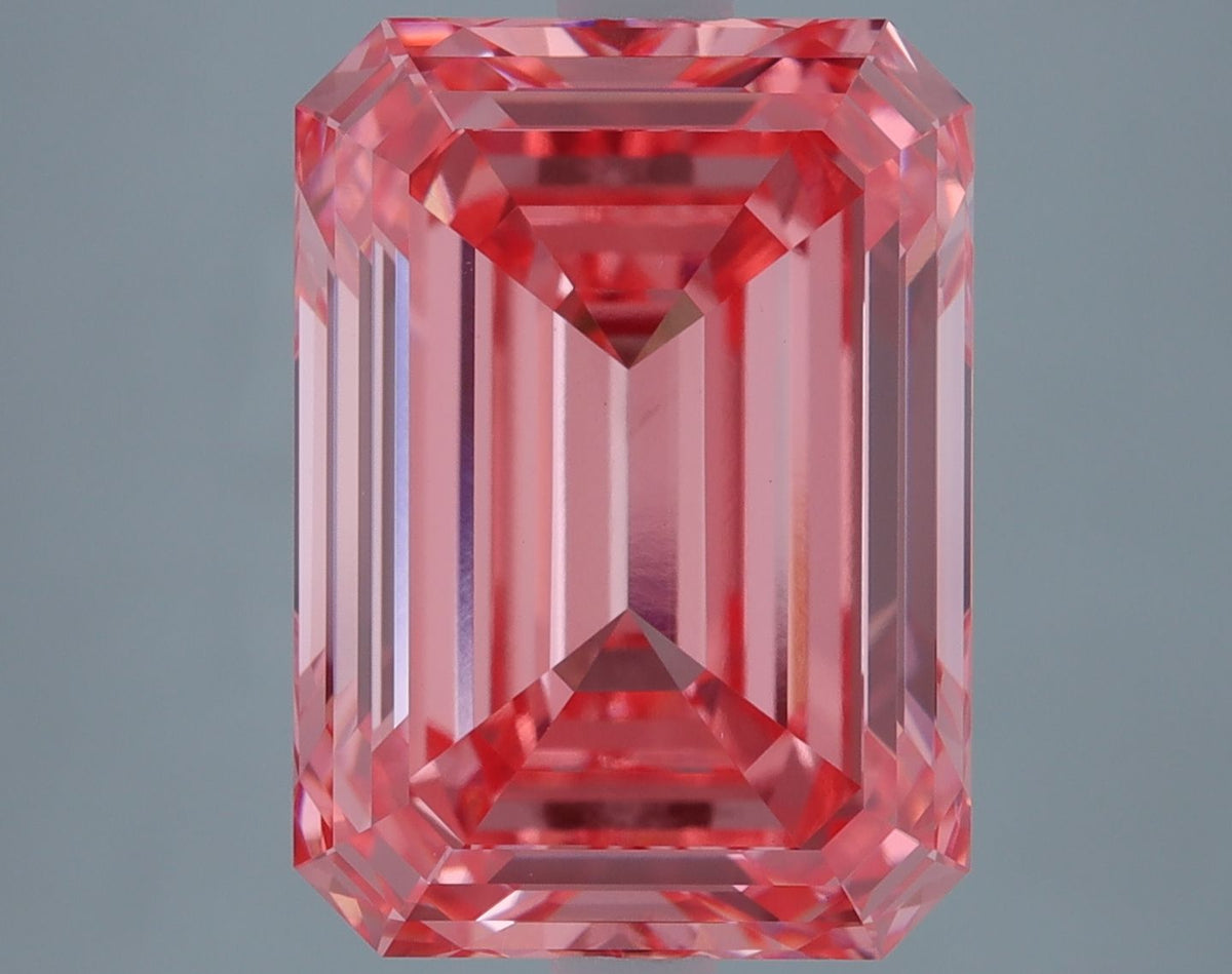 Lab-Grown Emerald Diamond - 4.68 Carats, Fancy Vivid Pink Color, VS1 Clarity - Certified by IGI - Report Number: LG538283400