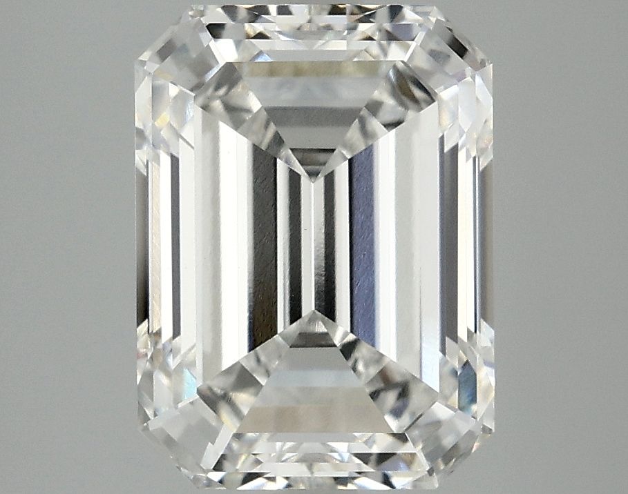 Lab-Grown Emerald Diamond - 4.1 Carats, F Color, VVS2 Clarity - Certified by IGI - Report Number: LG717535583