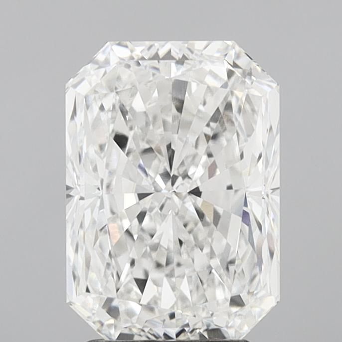 Lab-Grown Radiant Diamond - 3.01 Carats, E Color, VVS2 Clarity - Certified by IGI - Report Number: LG717527086