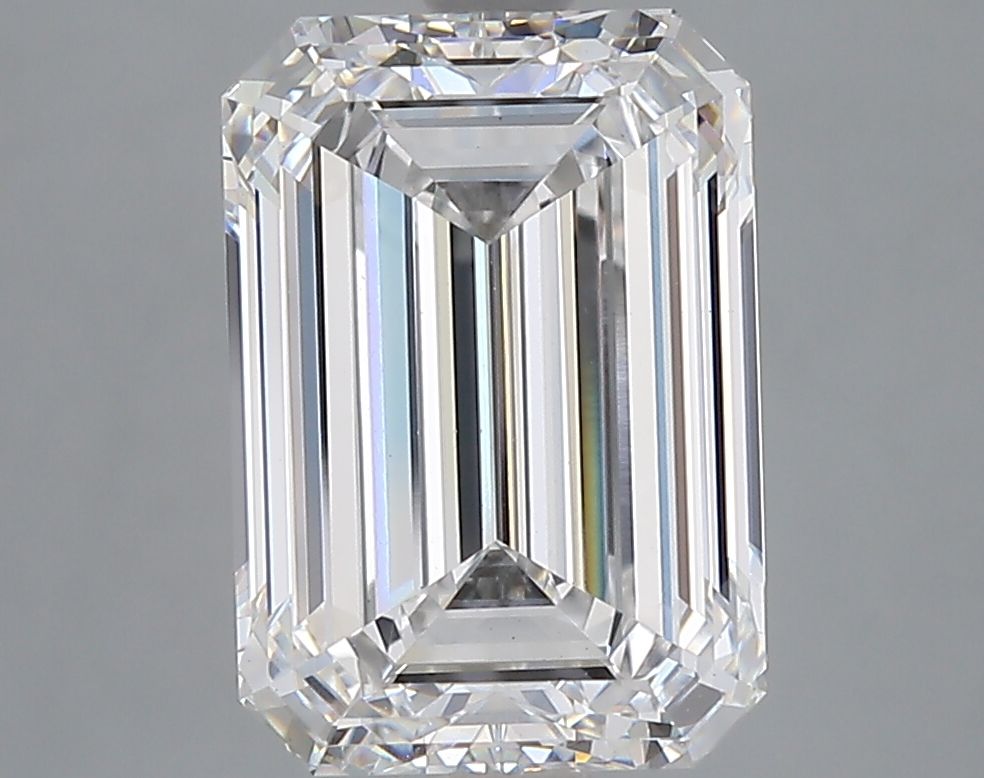 Lab-Grown Emerald Diamond - 4.06 Carats, E Color, VS1 Clarity - Certified by IGI - Report Number: LG687532151