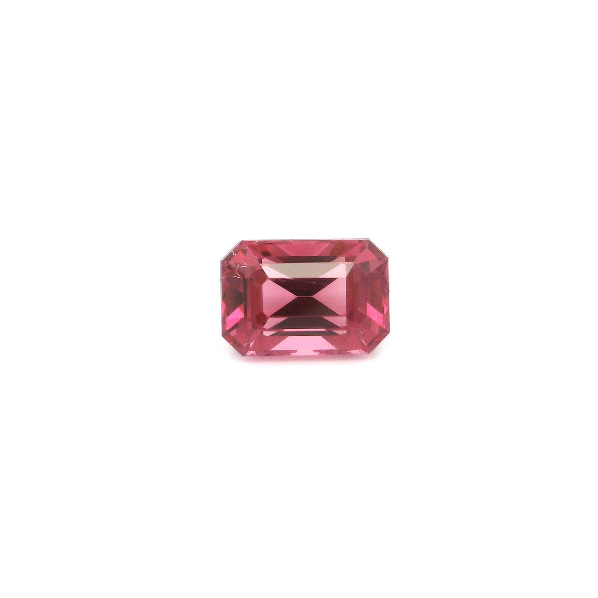 1.5ct Purplish Medium Intense Pink Octagonal Garnet