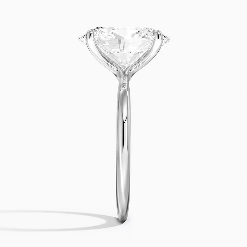 Im Labor gezüchteter Blue Heaven-Ring aus 925er Sterlingsilber (5 Karat)