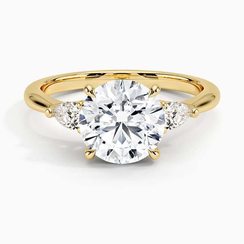 Lab Grown 3 Star 14k Yellow Gold Round ring With Center Stone