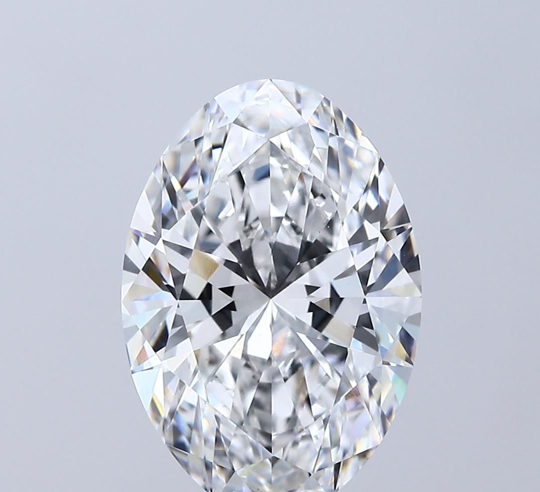 Lab-Grown Oval Diamond - 4.05 Carats, E Color, VVS2 Clarity - Certified by IGI - Report Number: LG687592269