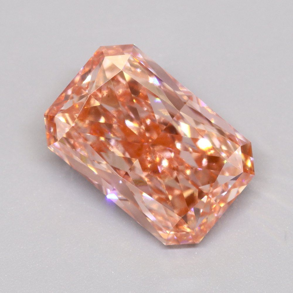 Radiant 3.52ct Fancy Vivid Pink VS1 - Cut • IGI • LG800616038