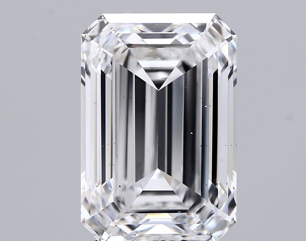 Lab-Grown Emerald Diamond - 6.31 Carats, E Color, VS2 Clarity - Certified by IGI - Report Number: LG617445620