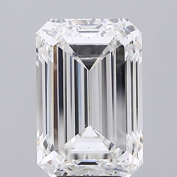 Lab-Grown Emerald Diamond - 5.51 Carats, F Color, VS2 Clarity - Certified by IGI - Report Number: LG671413911