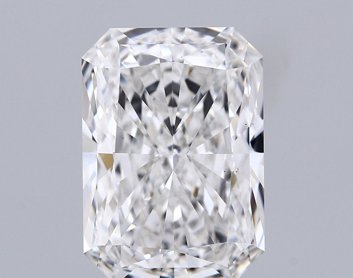 Lab-Grown Radiant Diamond - 8.06 Carats, E Color, VS1 Clarity - Certified by IGI - Report Number: LG649416206
