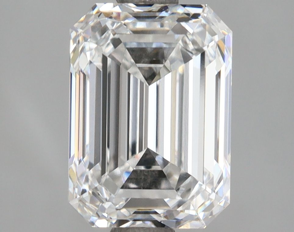 Lab-Grown Emerald Diamond - 2.49 Carats, E Color, VVS2 Clarity - Certified by IGI - Report Number: LG671432964