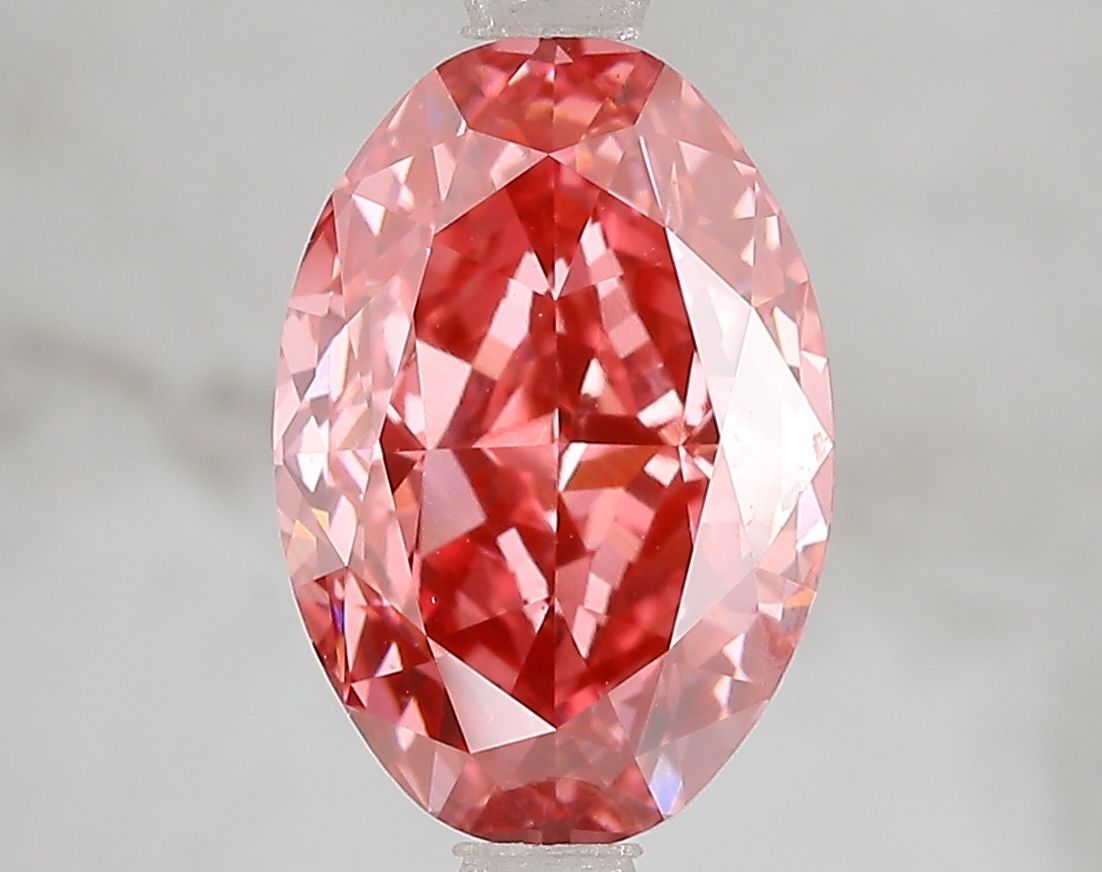 Lab-Grown Oval Diamond - 4.03 Carats, Fancy Vivid Pink Color, VS1 Clarity - Certified by IGI - Report Number: LG671493387